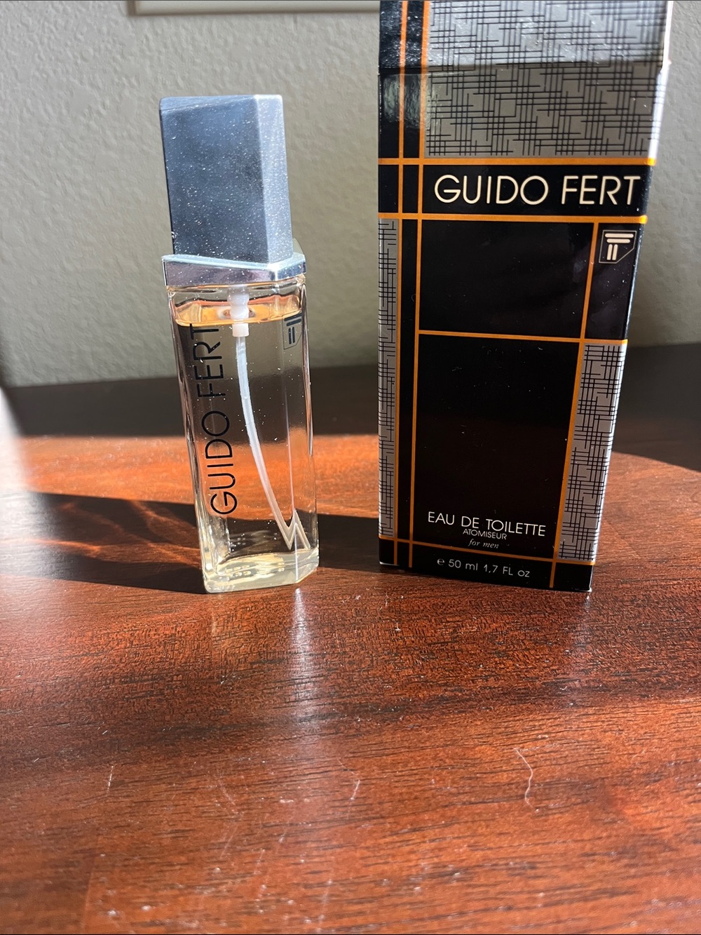 Men’s Eau de Toilette Spray - Black & Clear Glass
